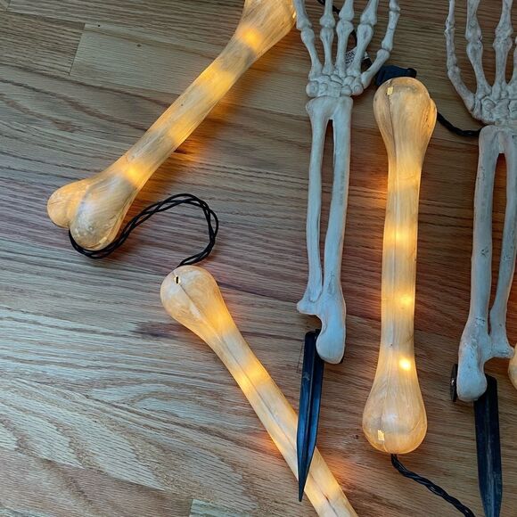 Halloween Skeleton Light Up Bones Vintage Glow in the Dark 5 Foot Skeleton - Picture 8 of 15